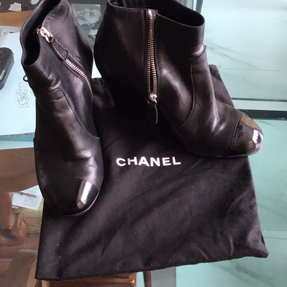 Chanel wedge booties - Picture 4 of 7
